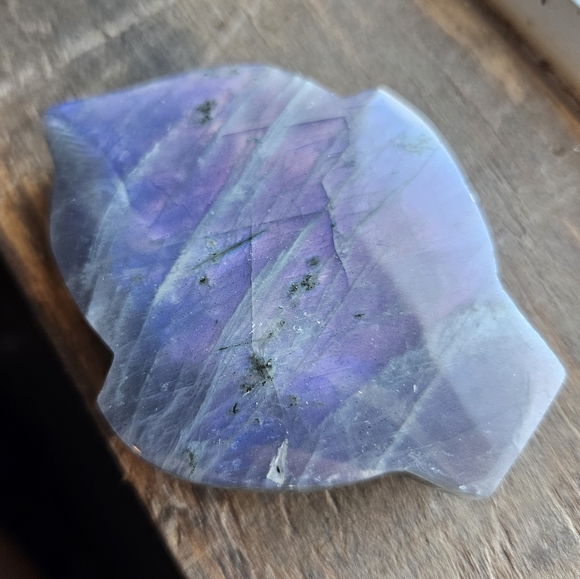 Labradorite leaf - Picture 10 of 10